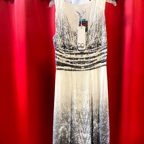 Brand new Waggon Paris dress - Picture 1 of 4